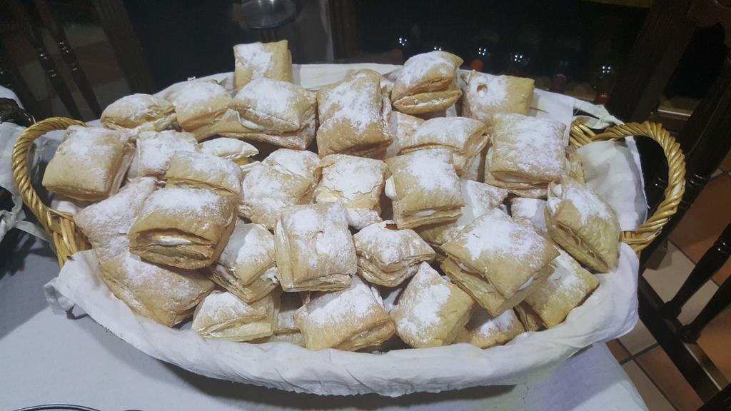 Hostal Cabanas Carboneras de Guadazaón 外观 照片
